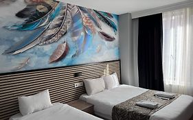 Rozza Hotel